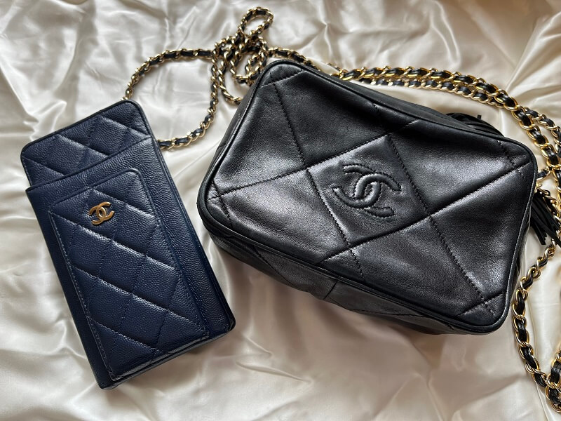 CHANEL, シャネルフォーンケース